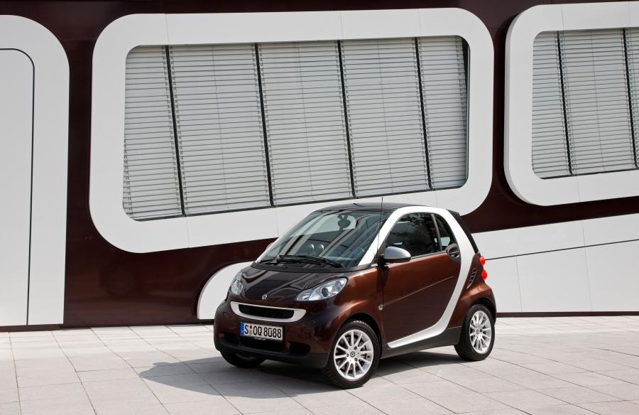  Smart ForTwo Electric Drive 2009 года  (фото 28 из 42)